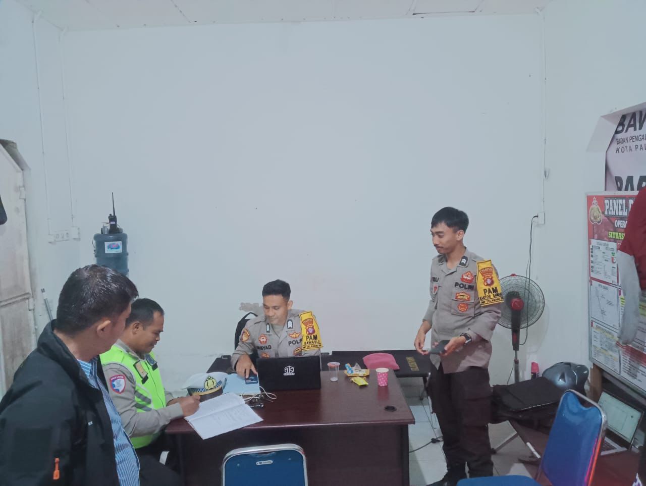 Polresta Palangka Raya Lakukan Patroli Cipkon ke Kantor Bawaslu
