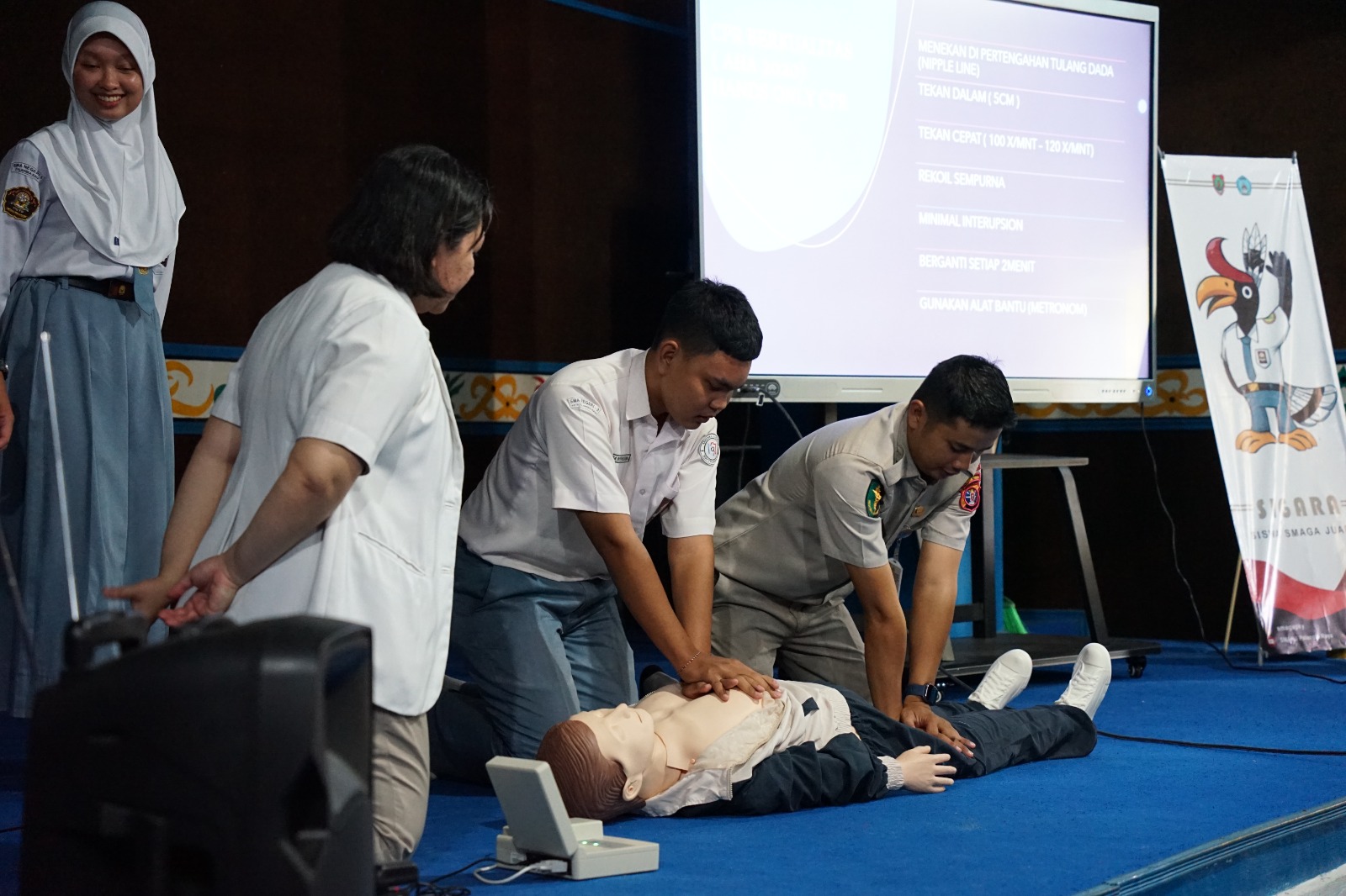Rumkit Bhayangkara Goes To School, Beri Pelatihan BHD Dan Sosalisasi MCU Sejak Dini Kepada Pelajar