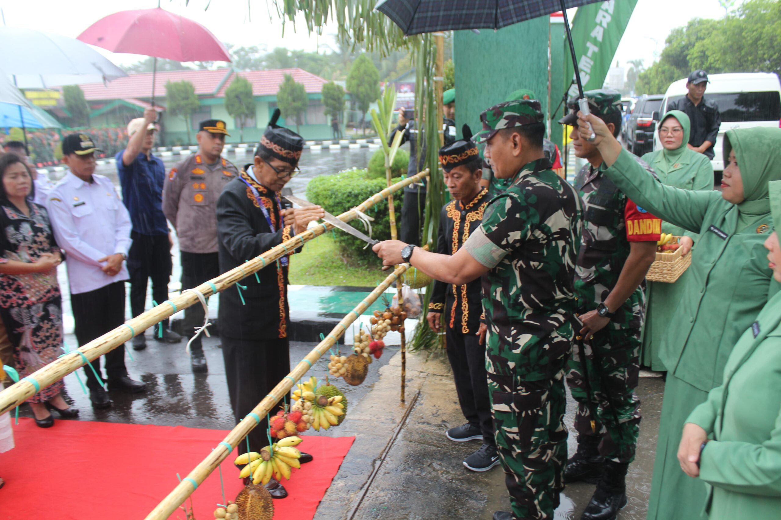 Kunjungan Kerja Danrem 102/Pjg Ke Kodim 1013/Mtw