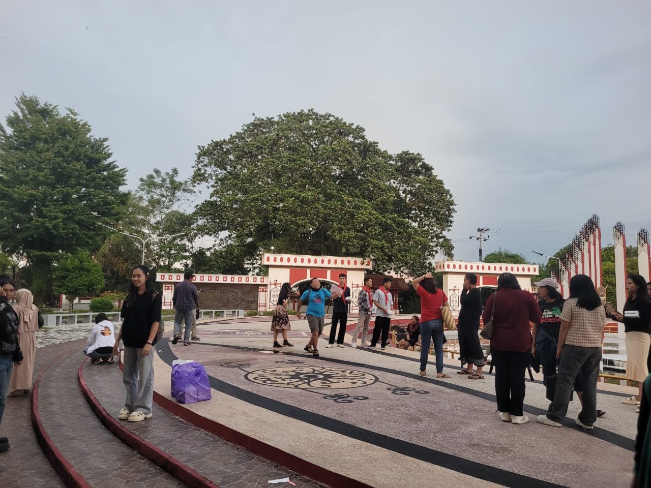 Polresta Palangka Raya Amankan Diskusi Publik dan Panggung Rakyat Peringatan Hari Perempuan Internasional 2025