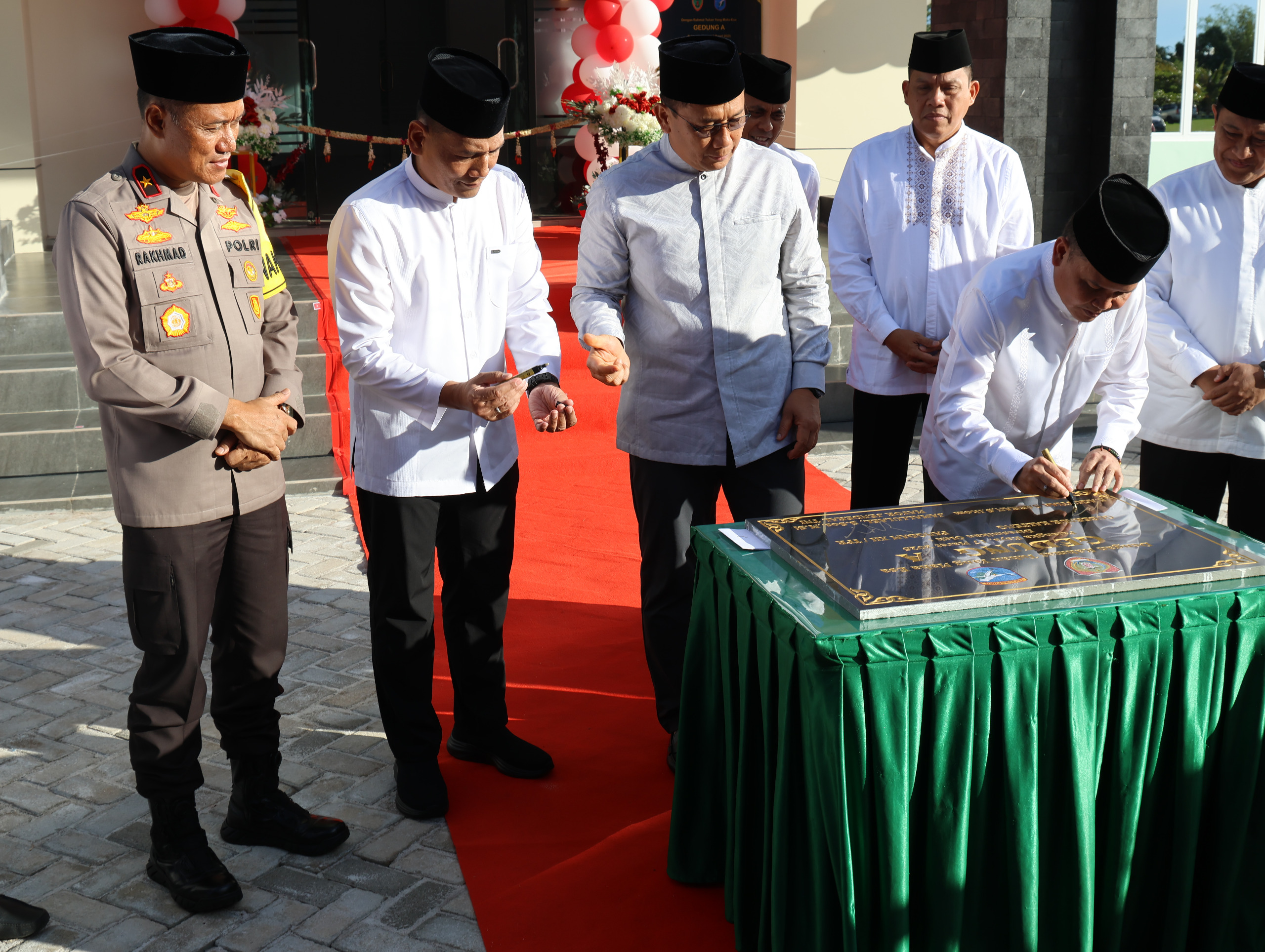 Perkuat Sinergitas, Wakapolda Kalteng Hadiri Peresmian Gedung A Makorem 102 Panju Panjung