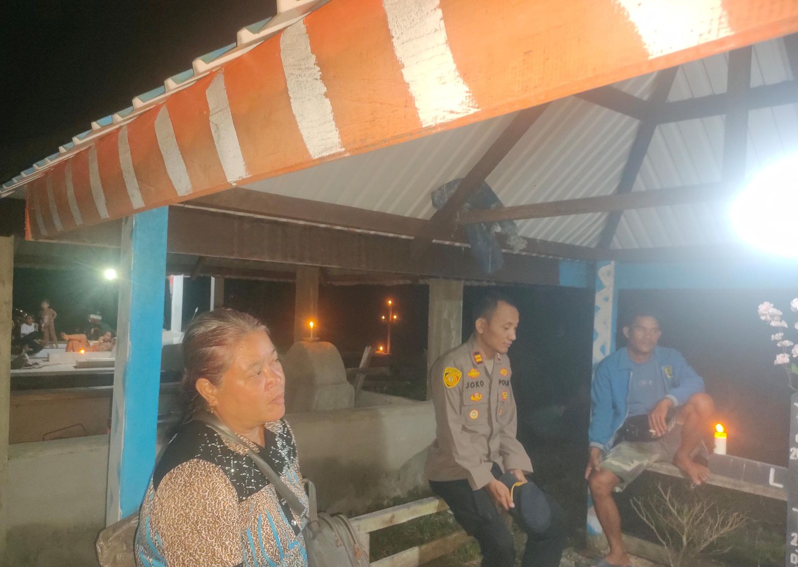 Malam Paskah, Kapolsek Rakumpit Kunjungi TPU Kristen