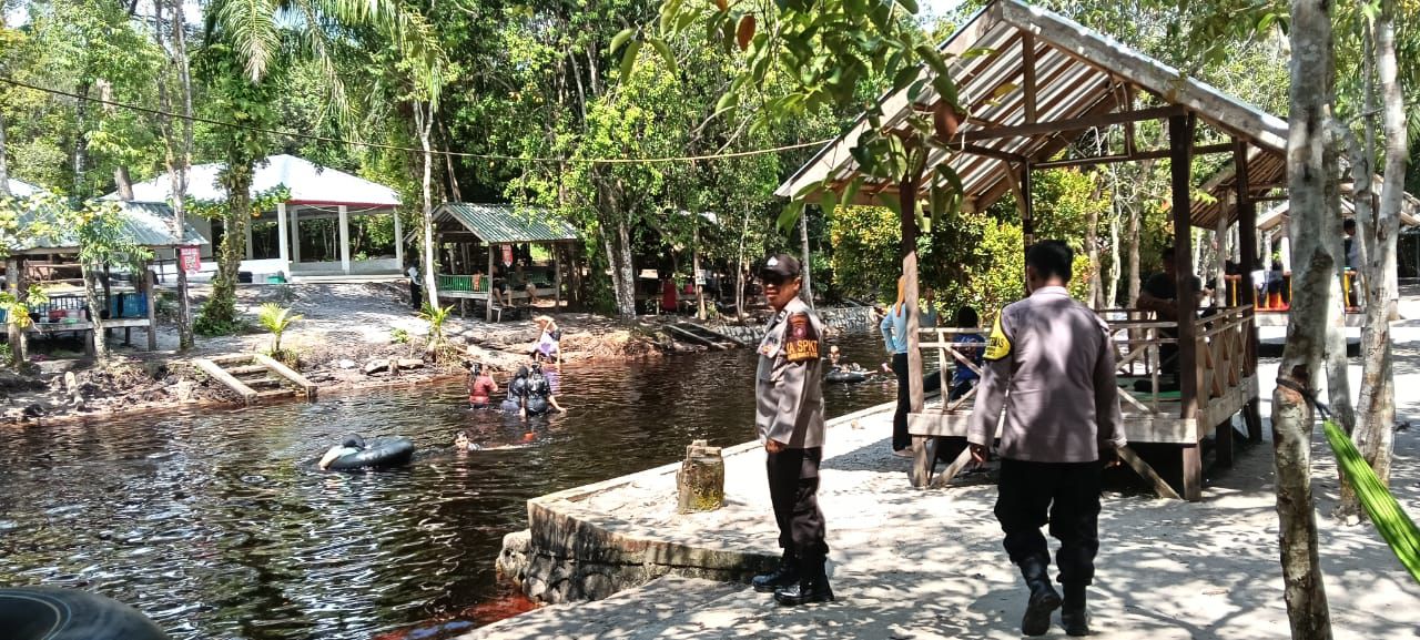Kunjungi Objek Wisata, Polsek Bukit Batu Jamin Keamanan di Lokasi Surung Danum