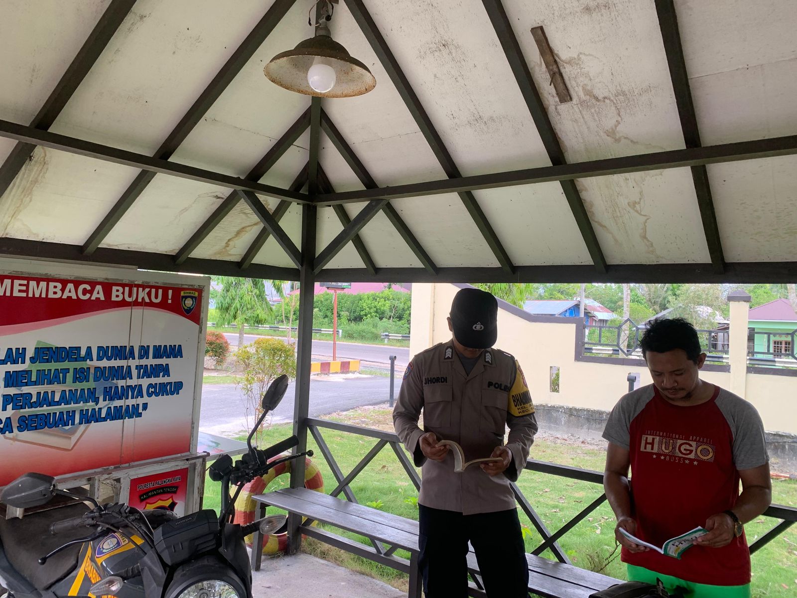 Polsek Rakumpit Dorong Literasi Warga Lewat Program Motor Bajaka Presisi