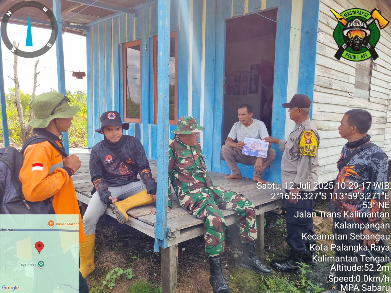 Cegah Karhutla, Polsek Sabangau Bersama TNI dan TSAK Patroli Rawan Kebakaran di Kelurahan Sabaru