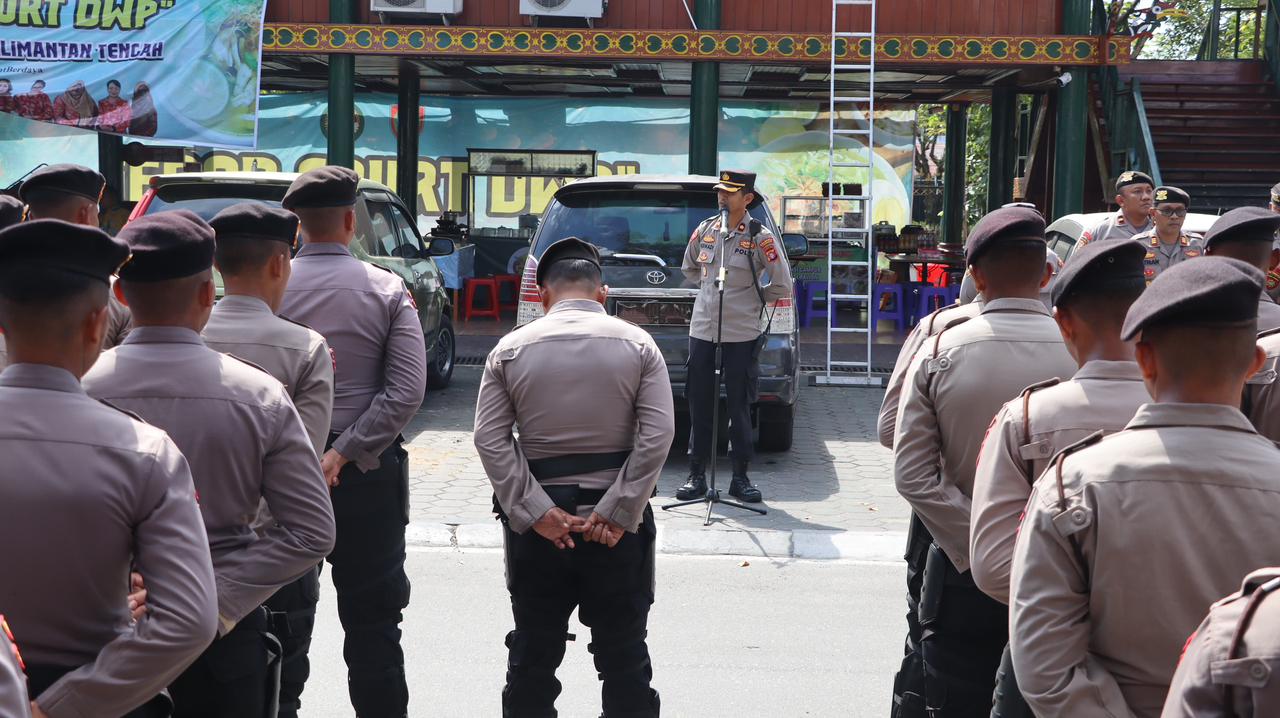 Polresta Palangka Raya Gelar Apel Kesiapan Jelang Pengamanan Aksi Damai GERTAK di Kantor Gubernur Kalteng