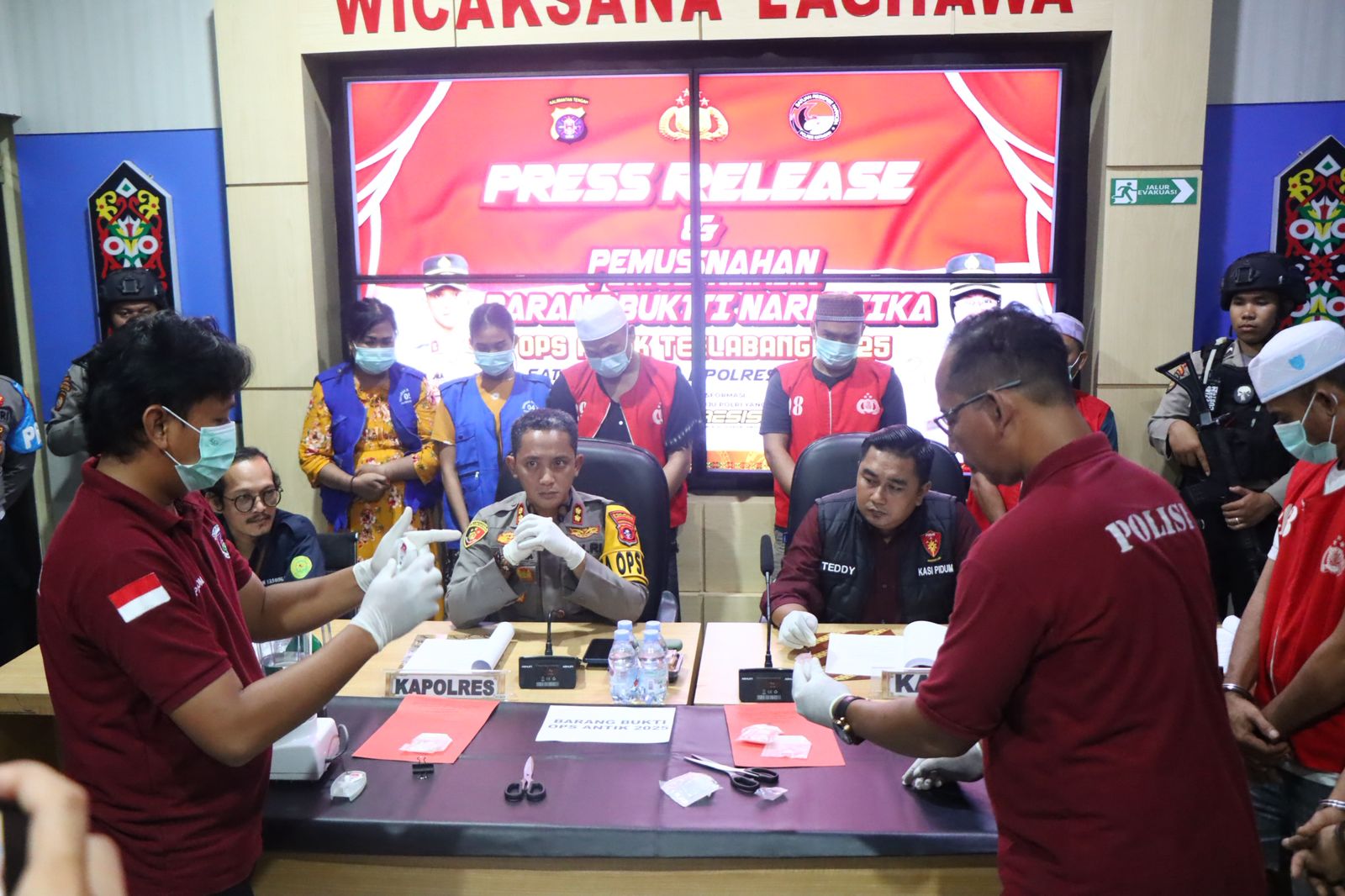 Polres Katingan Ungkap 5 Kasus Narkoba dalam Operasi Antik Telabang 2025 dan Musnahkan Barang Bukti