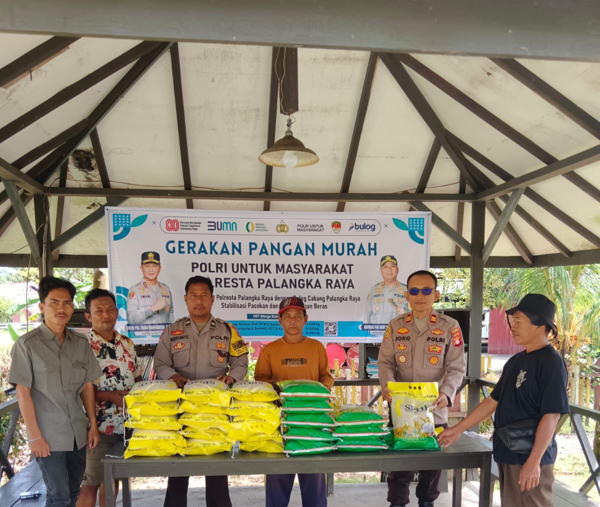 Polsek Rakumpit Gelar Gerakan Pangan Murah untuk Warga