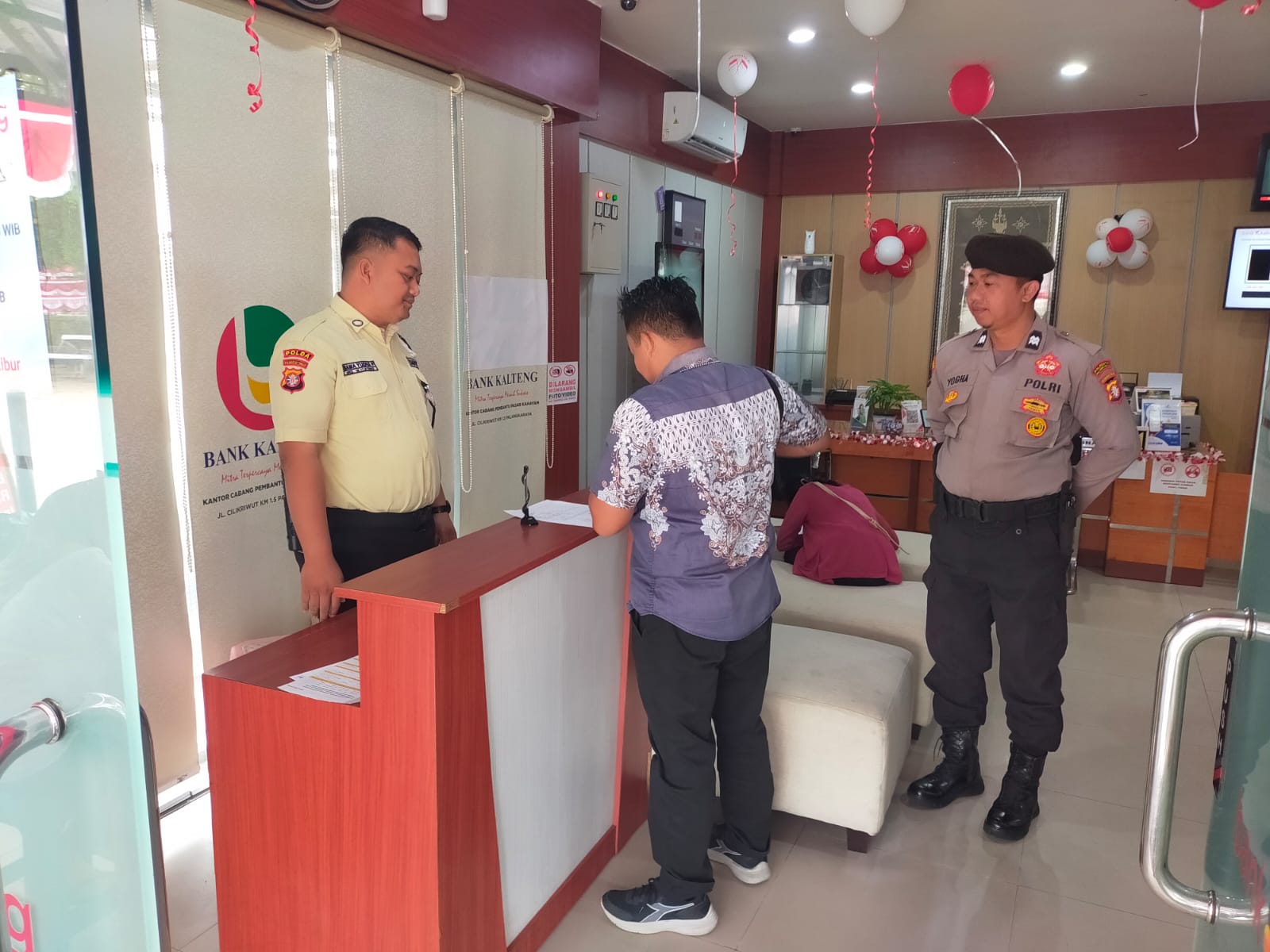 Satpamobvit Polresta Palangka Raya Intensifkan Pengamanan Perbankan untuk Antisipasi Kejahatan