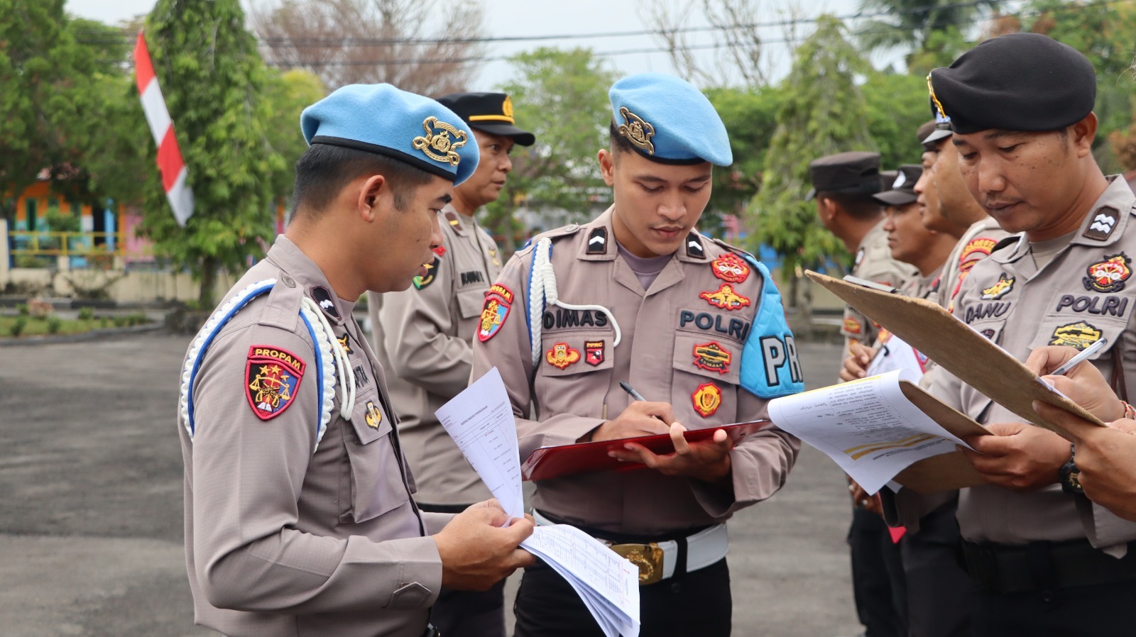 Propam Polresta Palangka Raya Lakukan Pengecekan Kehadiran Personel