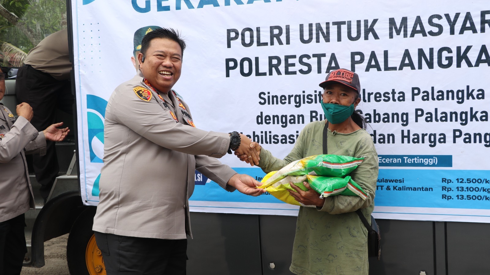 Cuma Hitungan Jam, 3 Ton Beras Saat GPM Polresta Palangka Raya Ludes Dibeli Warga