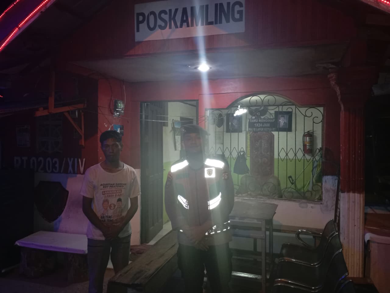Dukung Fungsi Poskamling, Samapta Polresta Palangka Raya Sambangi di Jalan Tangkalasa