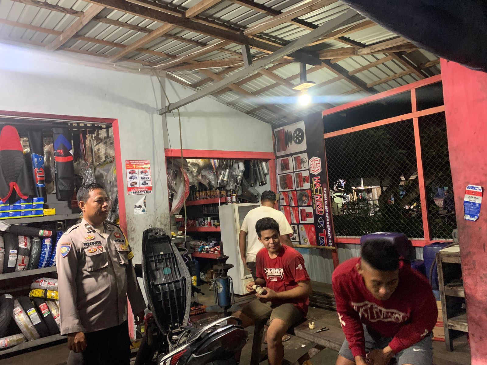 Patroli Dialogis Polsek Rakumpit Hampiri Bengkel Motor