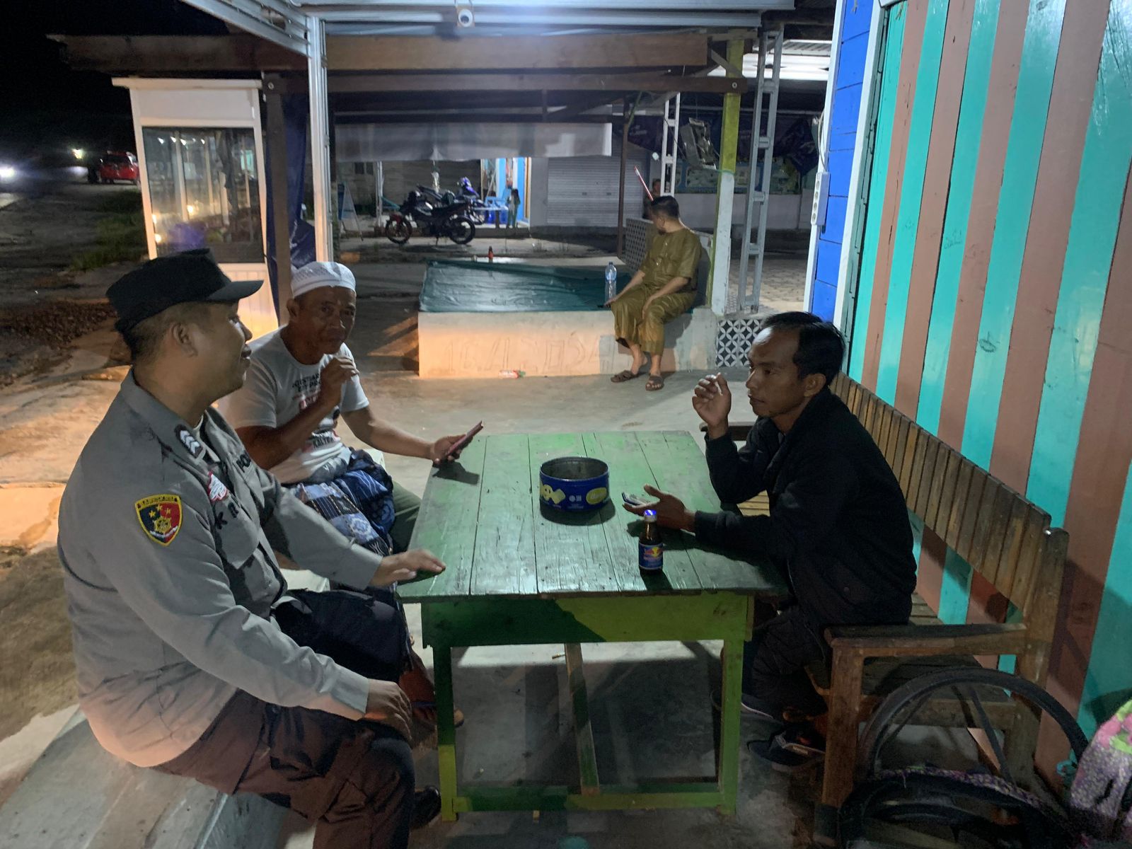 Di Tengah Warga, Polsek Rakumpit Sampaikan Nomor Layanan 110 Secara Humanis