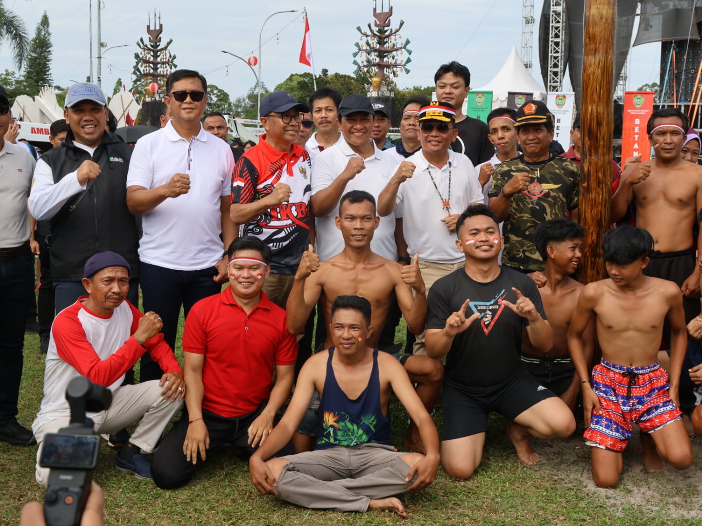 Kapolda Kalteng Hadiri Peluncuran CKG dan Lomba Tradisional dalam Rangka HUT RI ke-80