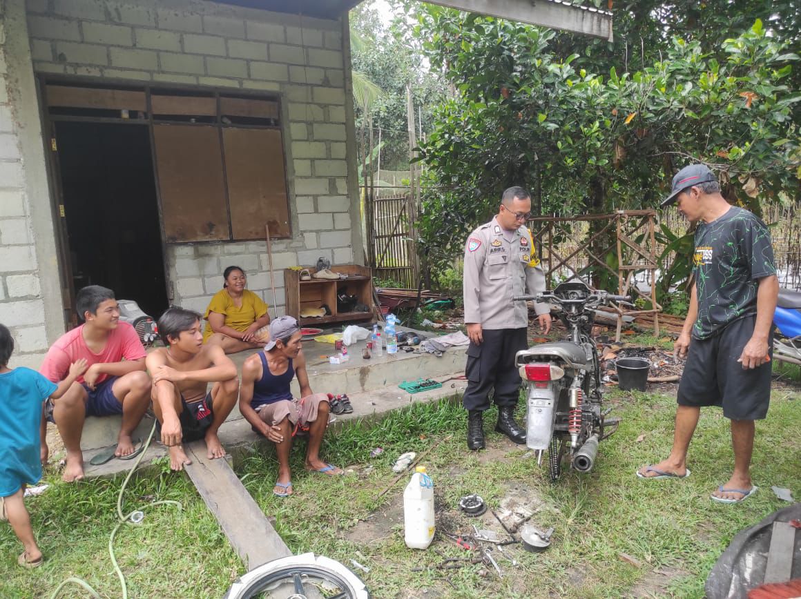 Polsek Bukit Batu Perkuat Sinergitas Melalui Kunjungan ke Warga Banturung