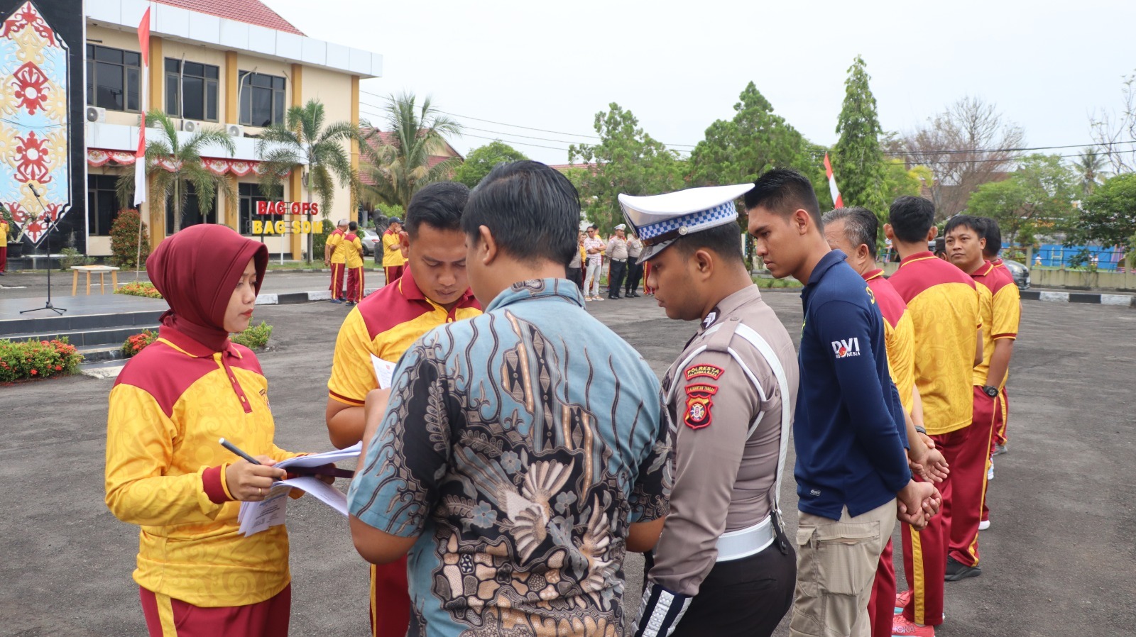 Jelang Apel Pagi, Seksi Propam Cek Kehadiran Personel di Mako Polresta Palangka Raya