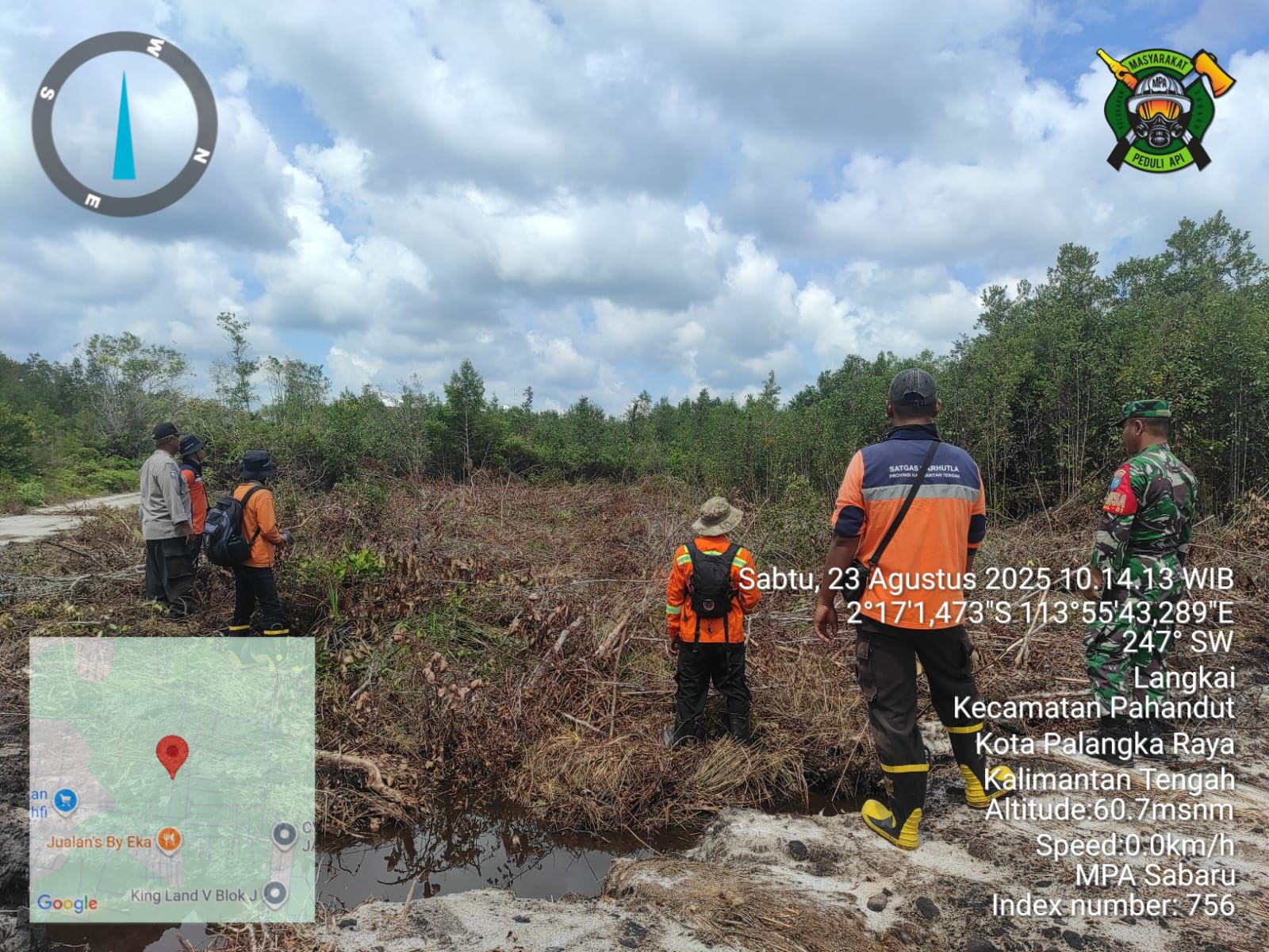 Polsek Sabangau Dampingi Patroli Karhutla TSAK di Kelurahan Sabaru