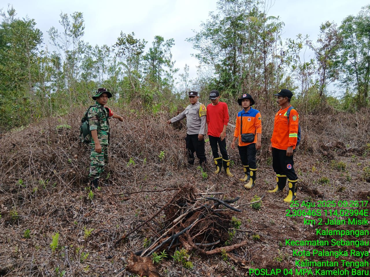 Polsek Sabangau Laksanakan Patroli Bersama TSAK di Kalampangan Cegah Karhutla