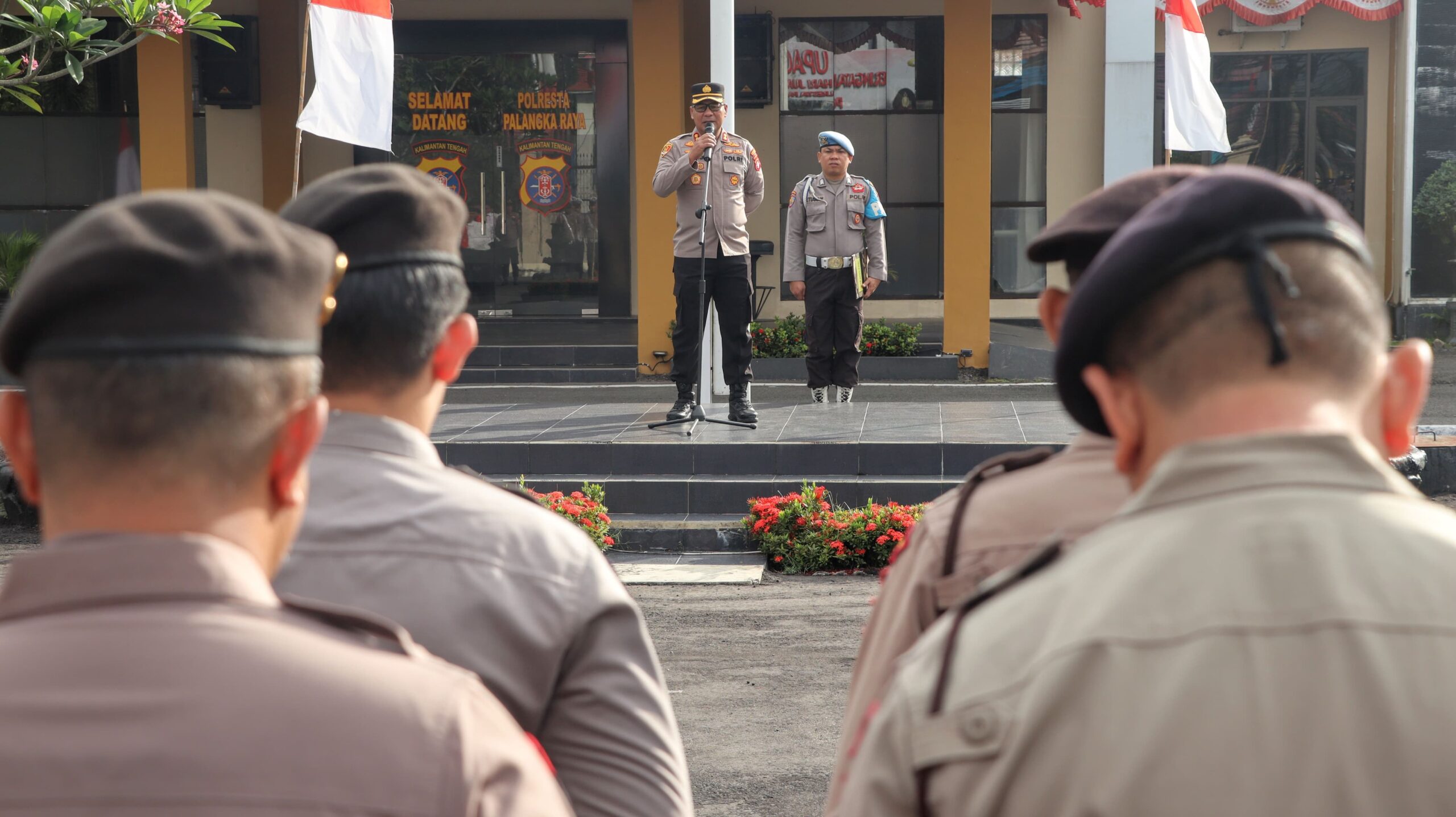 Pimpin Apel Pagi, Wakapolresta Palangka Raya Tegaskan Hindari Segala Bentuk Pelanggaran