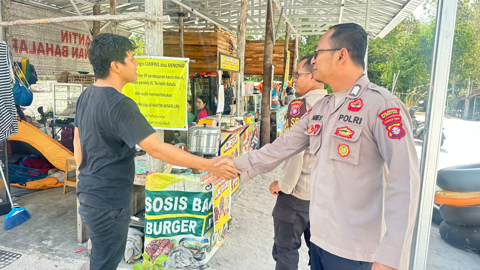 Polsek Bukit Batu Laksanakan Patroli dan Sambang Kamtibmas di Objek Wisata Lewu Rawan Bahalap