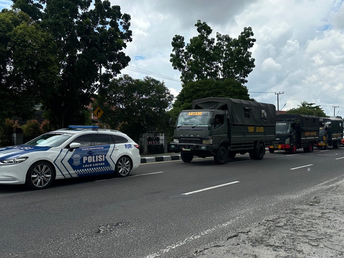 TNI -Polri Gelar Patroli Gabungan, Sisir Sejumlah Titik Vital di Palangka Raya