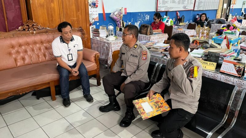 Satbinmas Polresta Palangka Raya Jalin Koordinasi Eskul Patroli Keamanan Sekolah di SMAN 1