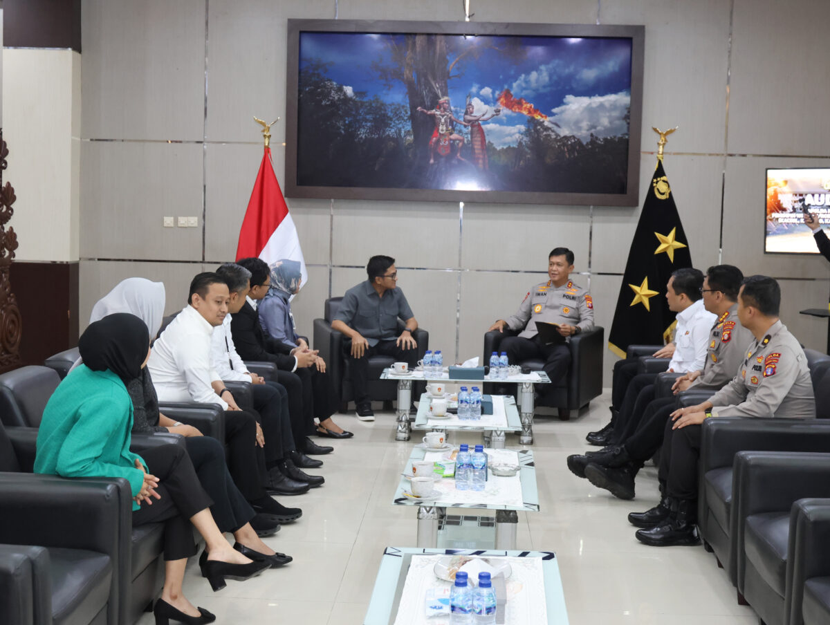 Perkuat Kerjasama, Kapolda Kalteng Sambut Hangat Audiensi RCEO BRI Regional Kalimantan