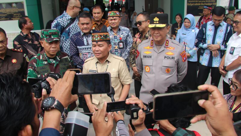 Perkuat Sinergi, Kapolda Kalteng Hadiri Bakti Sosial HUT ke-80 TNI Bersama Gubernur di Kodam XXII/Tambun Bungai