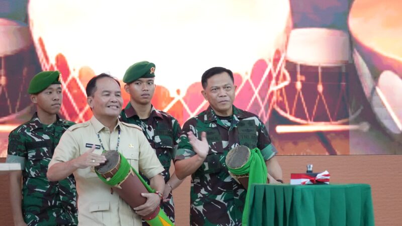 TNI Hadir Untuk Masyarakat, Kodam XXII/Tambun Bungai Gelar Bakti Sosial