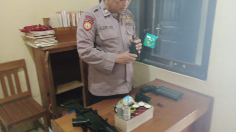 Jaga Keamanan Mako, Piket SPKT Polsek Sabangau Lakukan Pengecekan Inventaris