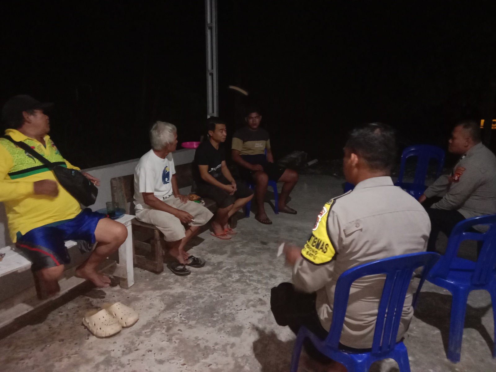 Di Tengah Warga Binaan, Polsek Bukit Batu Sampaikan Nomor Layanan 110