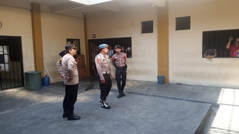 Sattahti Polresta Palangka Raya Lakukan Kontrol Rutin, Pastikan Kondisi Tahanan dalam Keadaan Baik