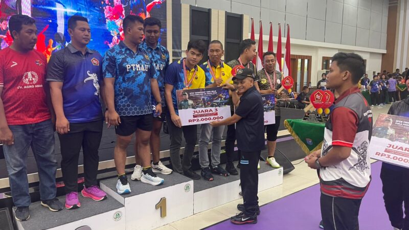 Prestasi Membanggakan, Tim Tenis Meja Polda Kalteng Berhasil Sabet Juara 3 pada Turnamen Piala Panglima TNI Cup 2025 di Pontianak