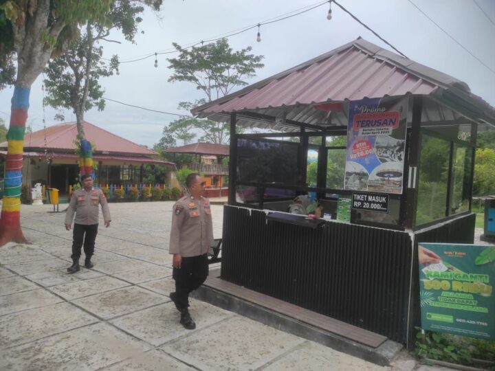 Polsek Bukit Batu Patroli di Objek Wisata Matan Andau, Pastikan Situasi Aman dan Nyaman