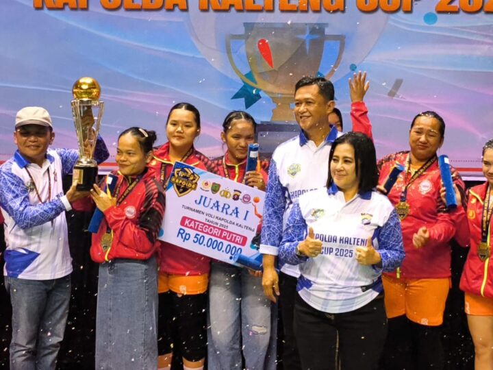 Turnamen Bola Voli Kapolda Kalteng Cup 2025 Resmi ditutup, Kapolda: Ajang ini Lahirkan Atlet Berprestasi di Bumi Tambun Bunga