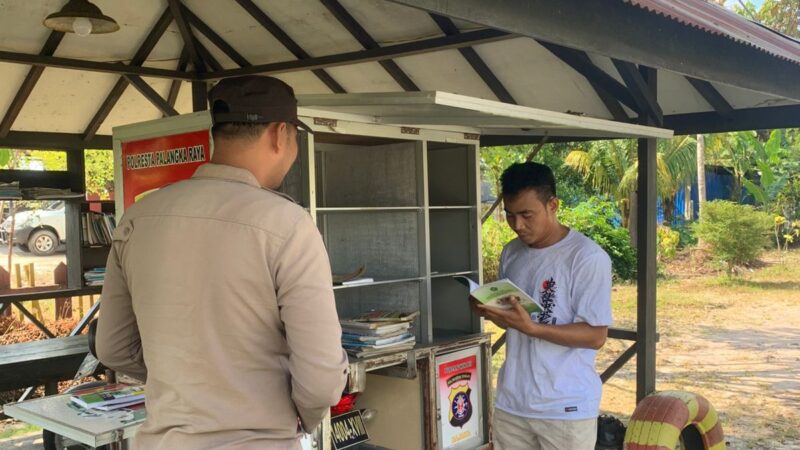 Program Bajaka Presisi Hadir di Rakumpit, Polsek Ajak Anak-anak agar Gemar Membaca