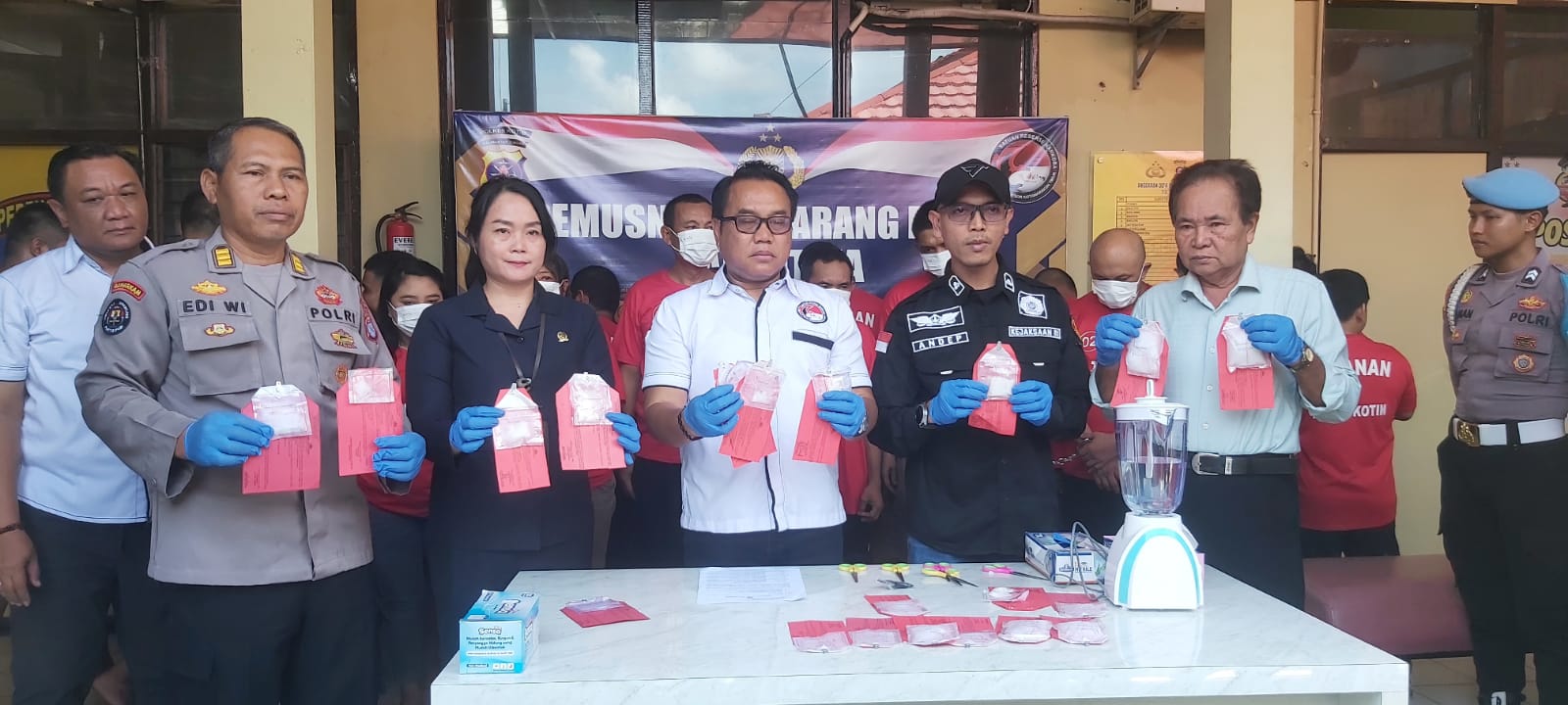 Polres Kotim Musnahkan Sabu 159,69 Gram dari 20 Orang Tersangka