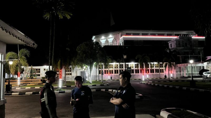 Di Kantor DPRD Kalteng, Samapta Polresta Palangka Raya Perkuat Pengamanan Lingkungan Strategis