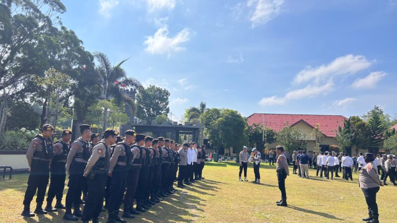 Personel Polresta Palangka Raya Apel Kesiapan Sispamako di Mapolda Kalteng