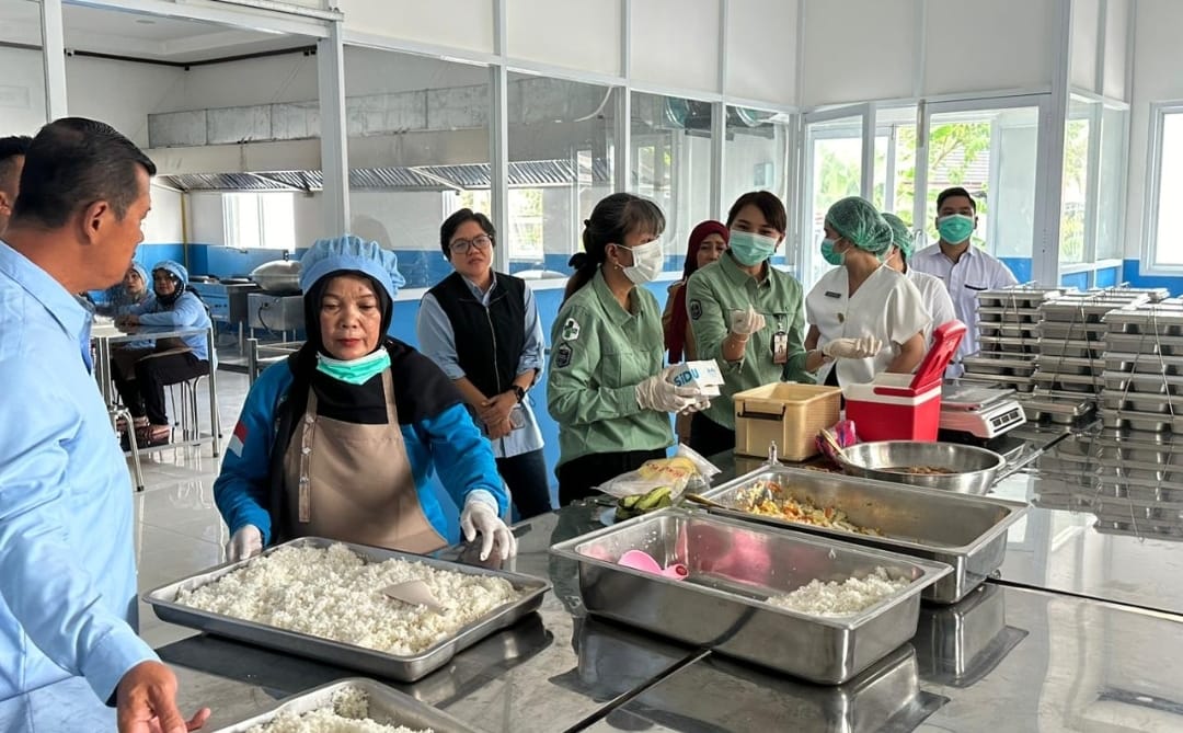 SPPG Kemala Presisi Polda Kalteng Terima Inspeksi Dinkes Kota Palangka Raya, Pastikan MBG Aman dan Higenis