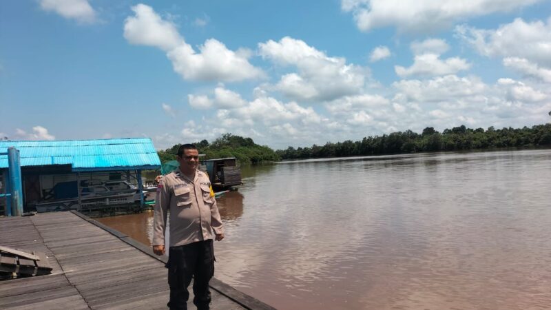 Polsek Bukit Batu Pantau Debit Air Sungai Rungan Antisipasi Banjir Akibat Curah Hujan Tinggi