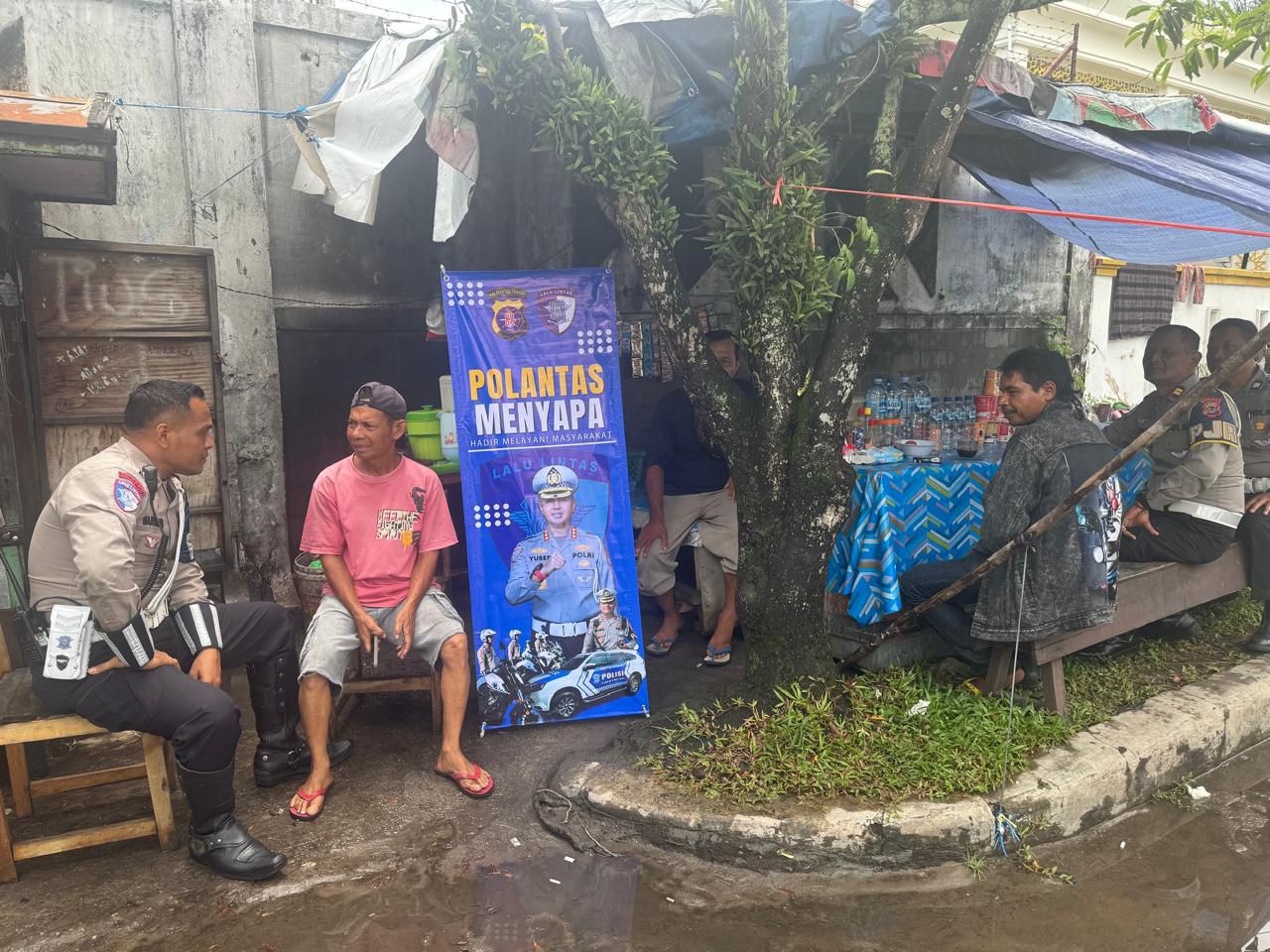 Ditlantas Polda Kalteng Gelar Polantas Menyapa, Sapa Masyarakat dan Komunitas Ojek Online