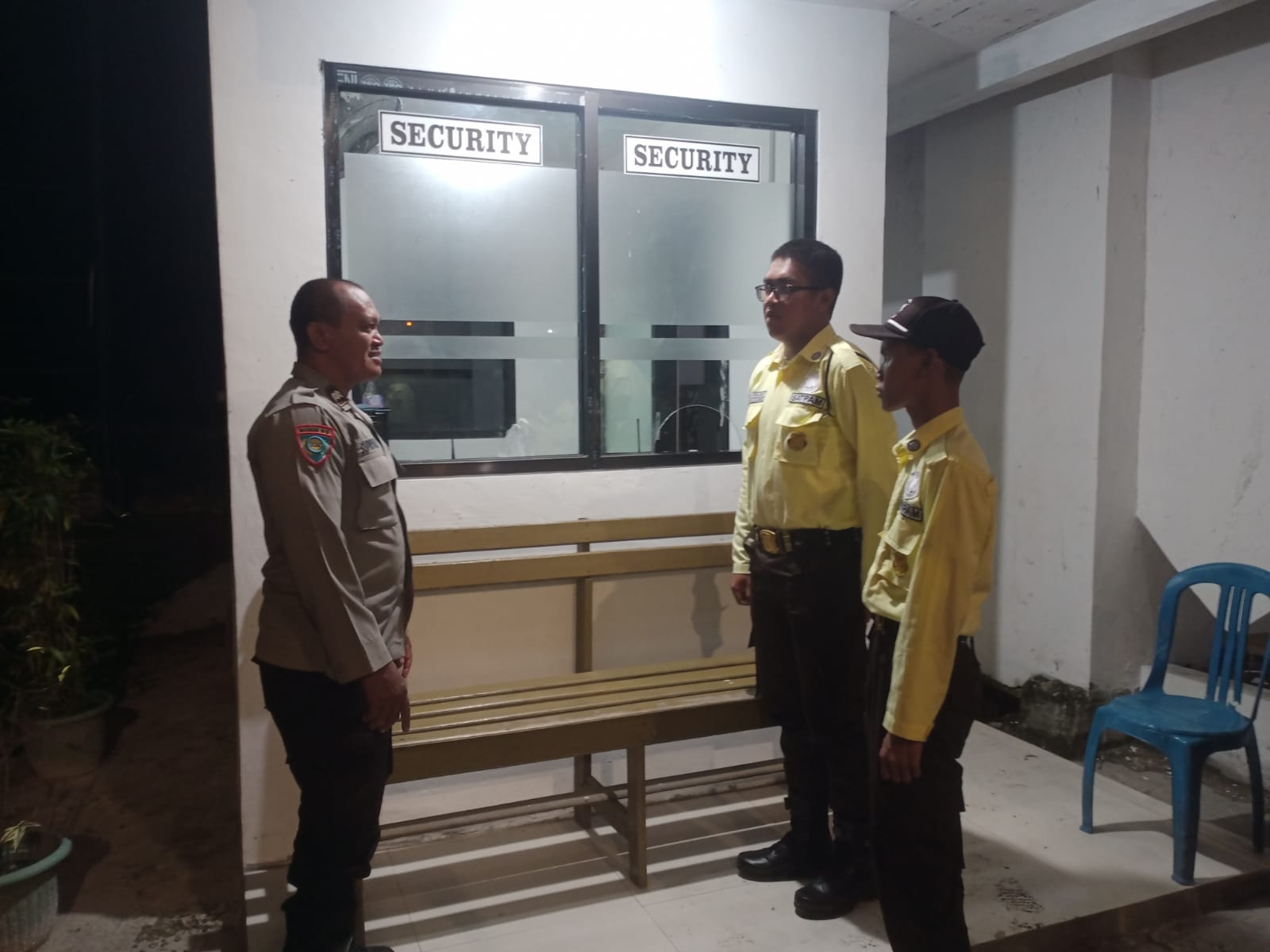 Hadir di RSUD Kota Palangka Raya, Polsek Sabangau Sharing Kamtibmas dengan Satpam