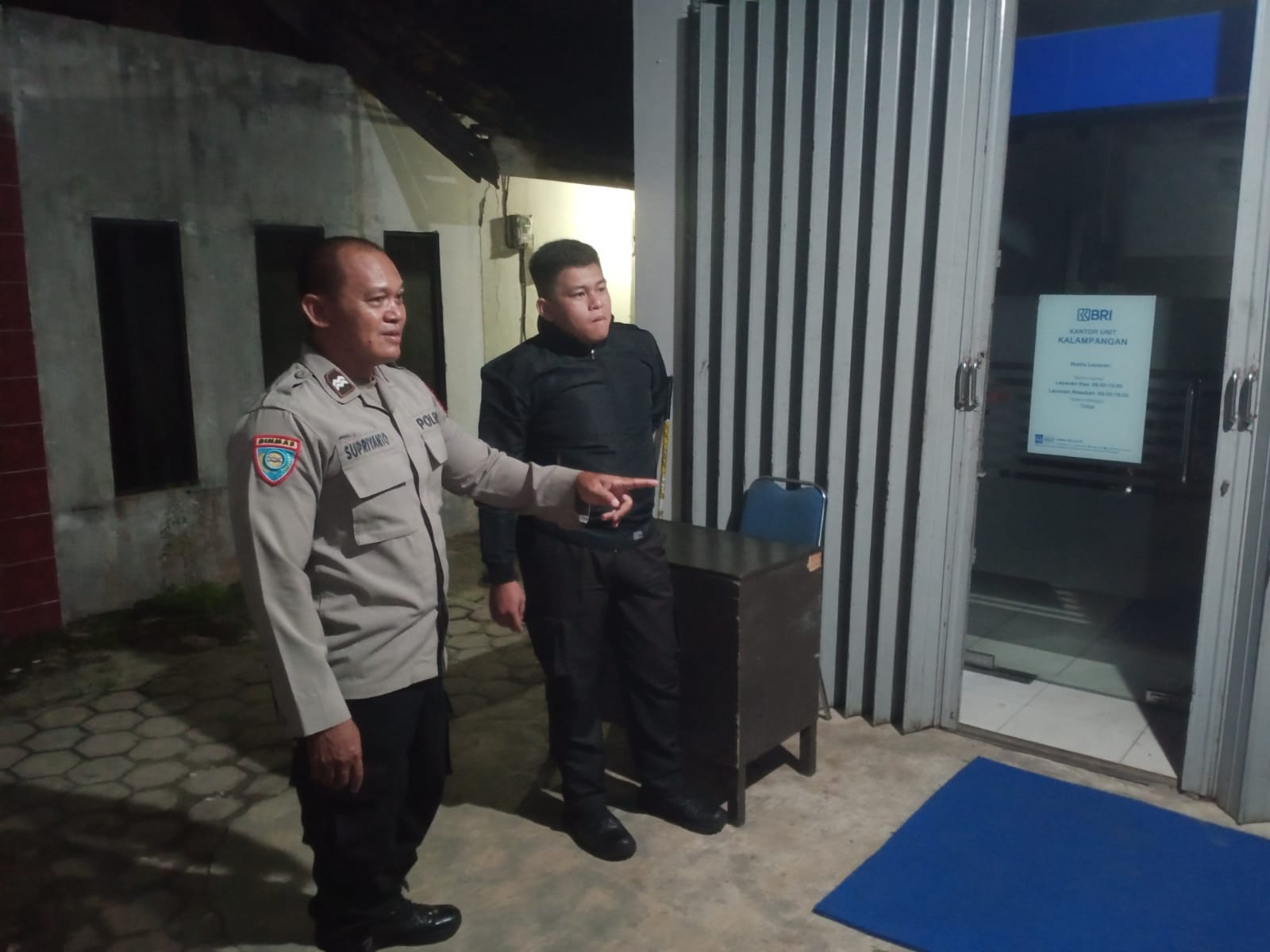 Patroli Sambang ke BRI Unit Kalampangan, Polsek Sabangau Rangkul Satpam