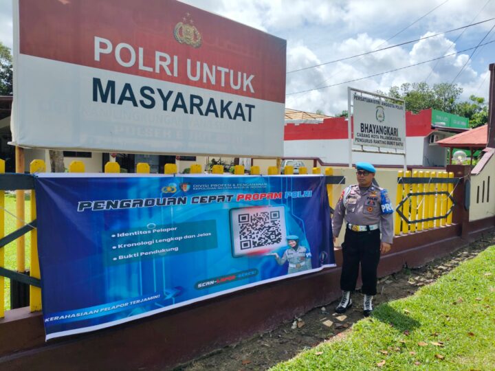 Polsek Bukit Batu Sosialisasikan Layanan Pengaduan Propam Polri di Kantor Kecamatan dan Kelurahan
