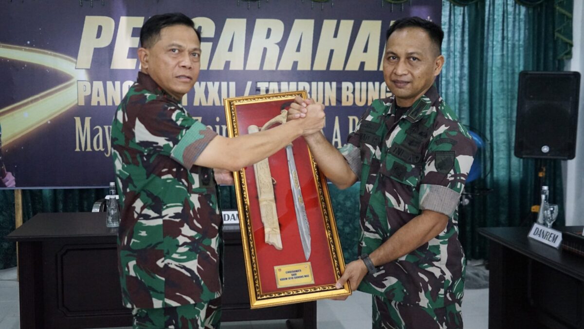 Pangdam XXII/Tambun Bungai Kunjungi Kodim 1018/Gunung Mas dan Sekolah Rakyat