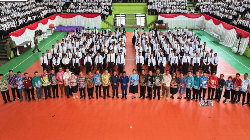 Bupati Mura Serahkan SK Pengakatan Kepada Ribuan PPPK Paruh Waktu