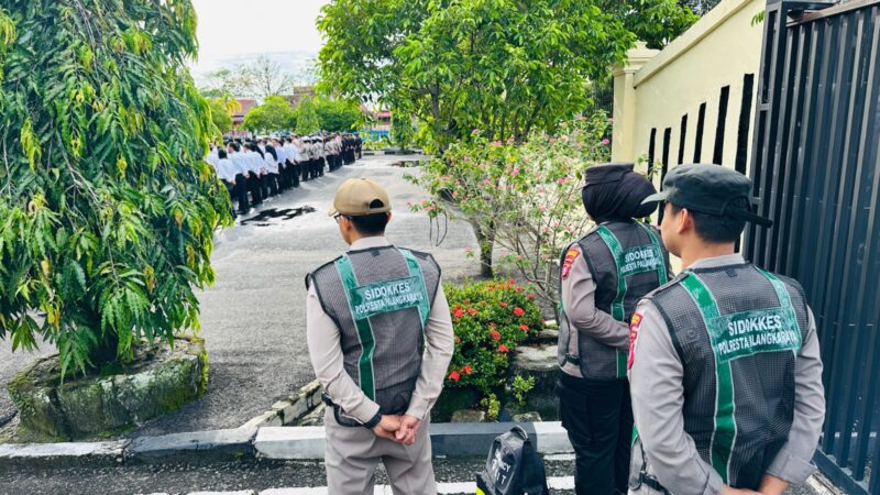Sidokkes Polresta Palangka Raya Laksanakan Layanan Kesehatan Lapangan Saat Upacara Hari Pahlawan