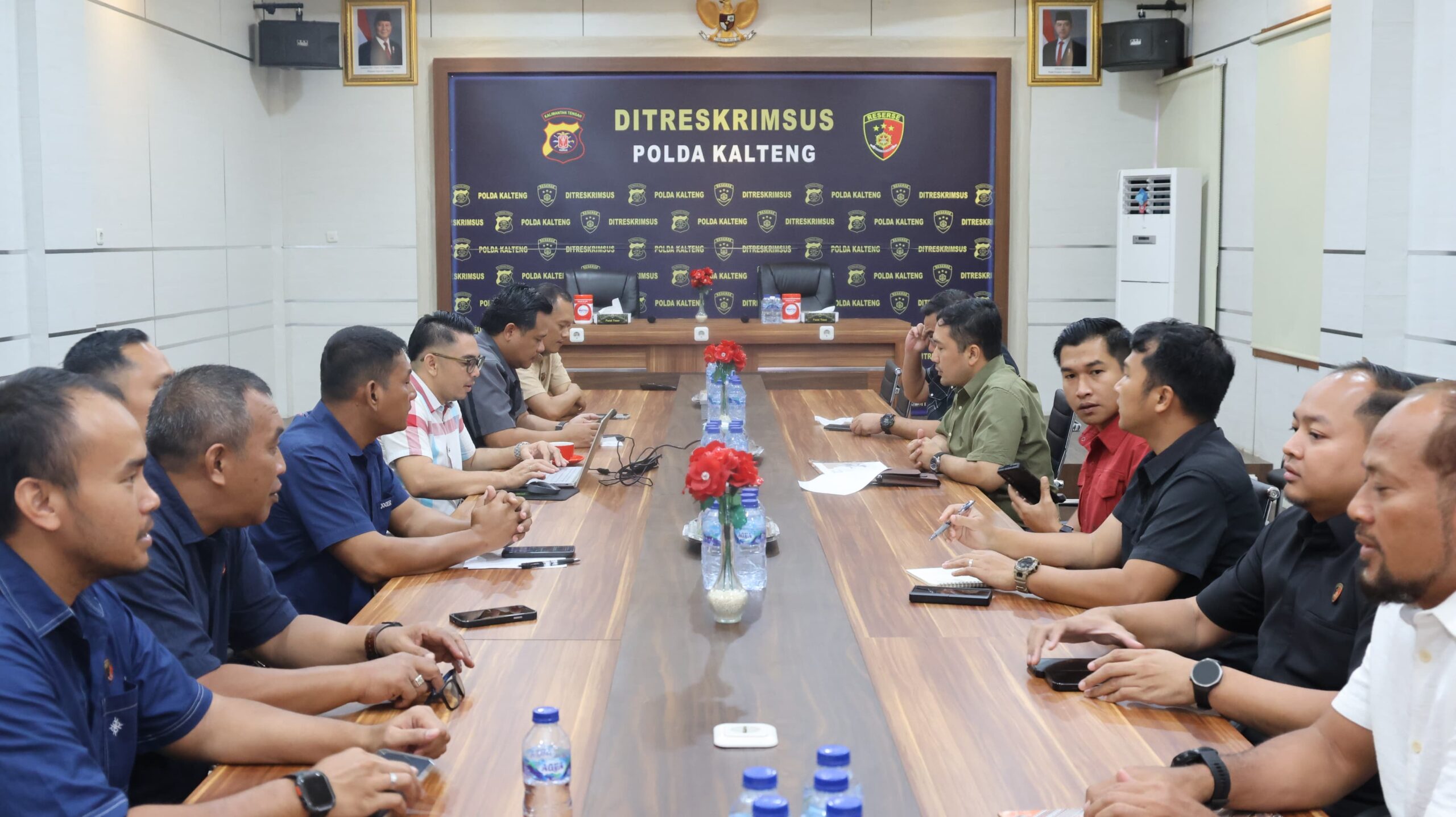 Tinjau Rikmin Awal Penerimaan Bintara Brimob Polri di Polda Kalteng, Wakapolda Pastikan Panitia Profesional dan BETAH
